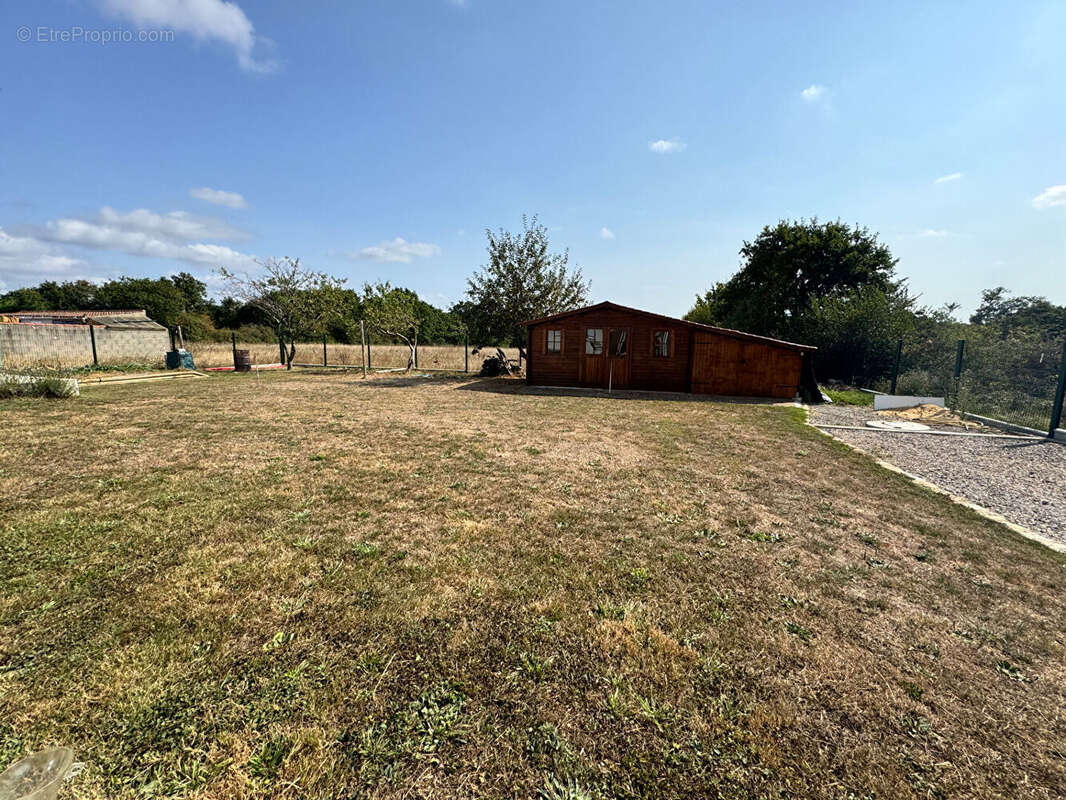Maison à GROSBREUIL