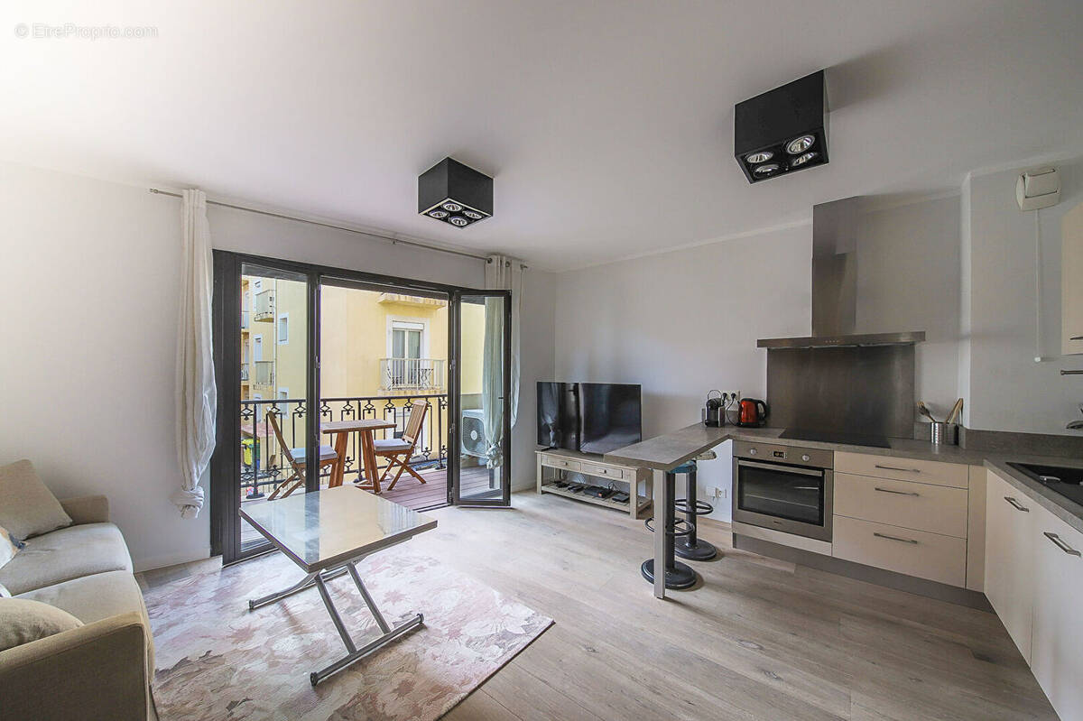 Appartement à CALVI