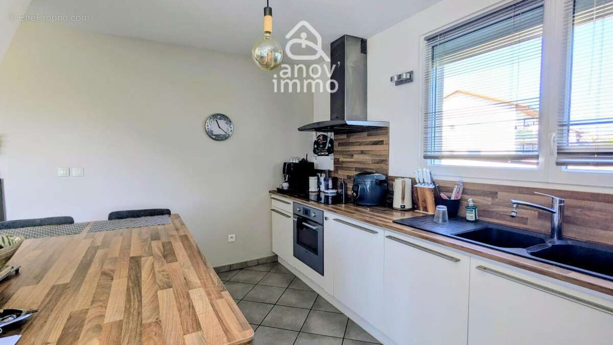 Appartement à SASSENAGE