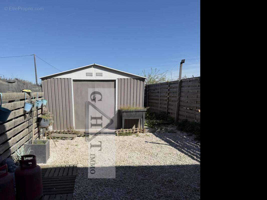 Commerce à ROZAY-EN-BRIE