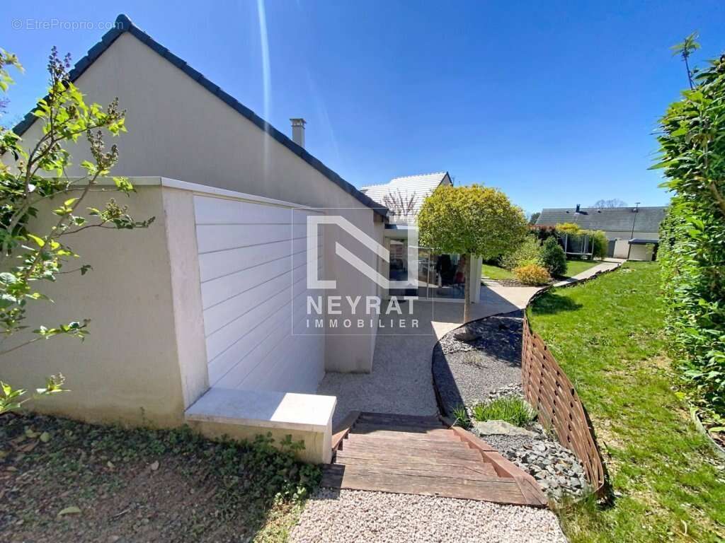Maison de plain pied au cœur d'un jardin paysagé à Darois - photo 17