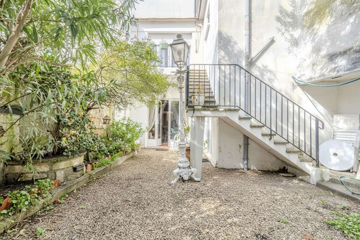 Maison à BORDEAUX