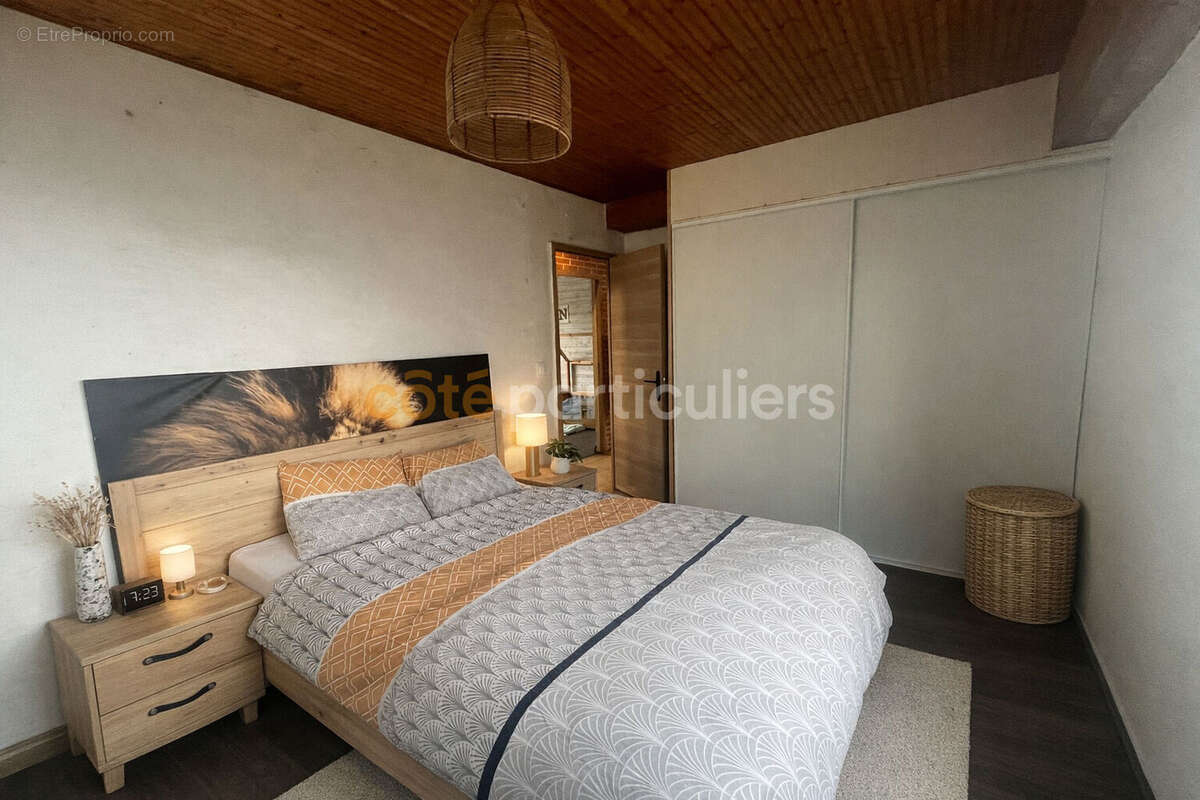 Maison à SAINT-ANDRE-TREIZE-VOIES