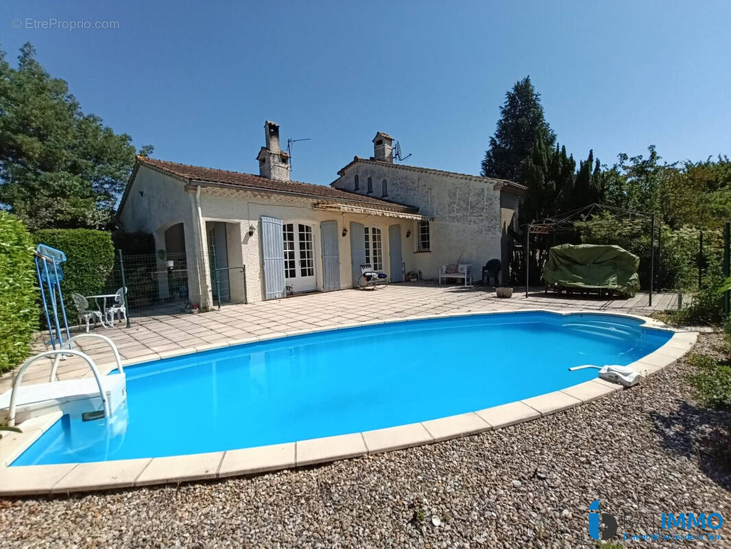 Maison à AIGUEFONDE