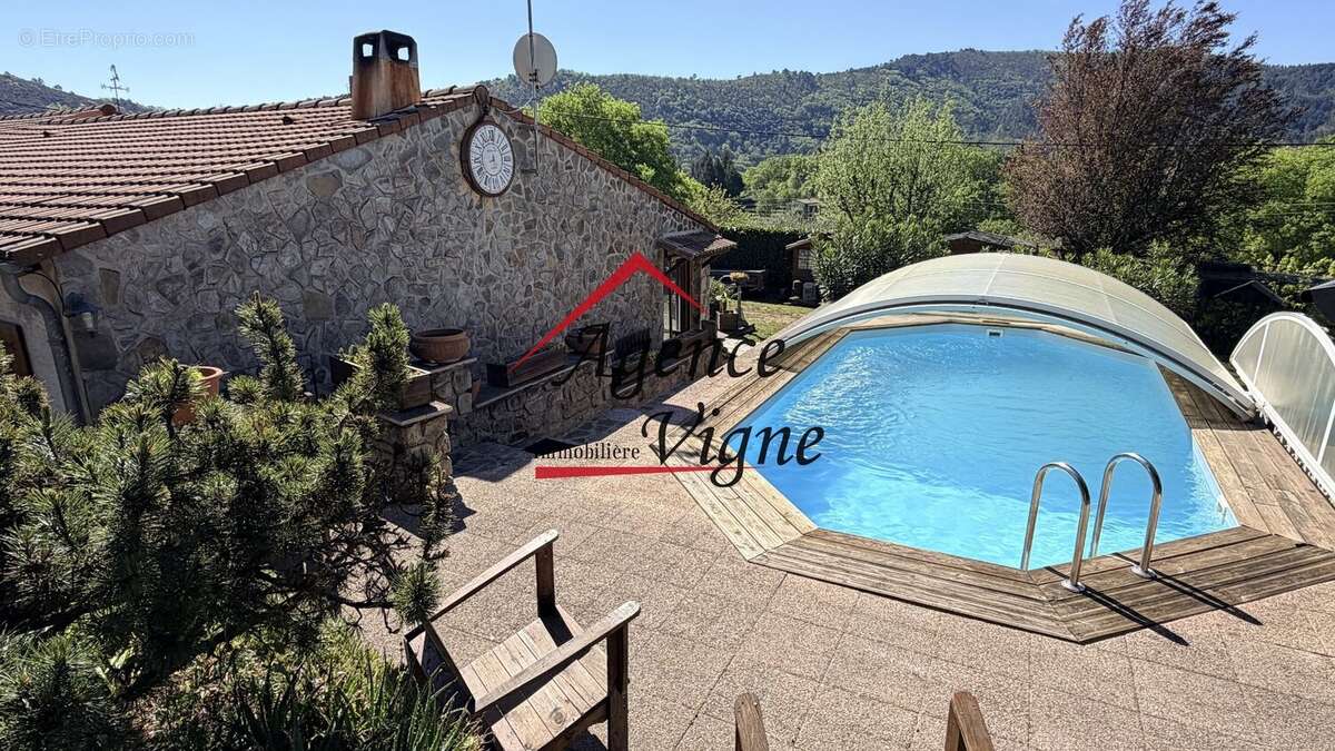 Maison à SAINT-AMBROIX