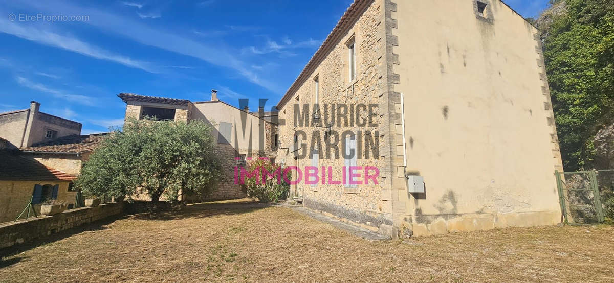 Maison à LE BARROUX