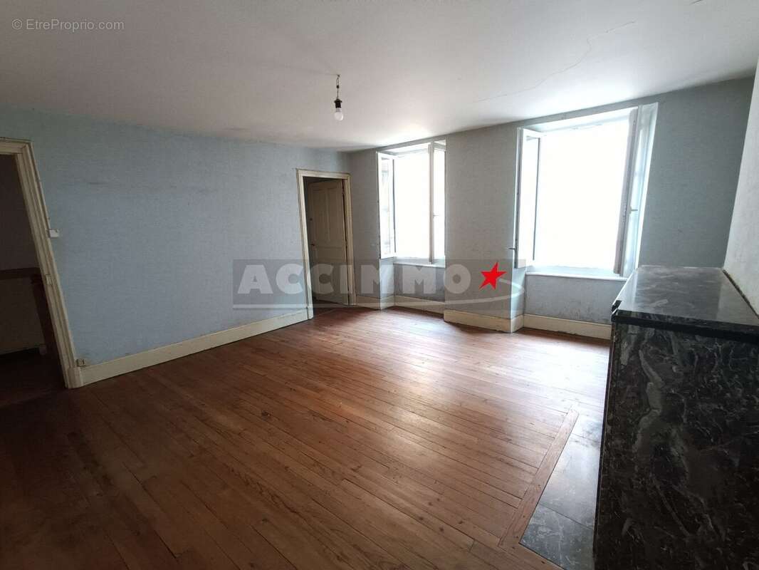 Maison à ROQUECOURBE