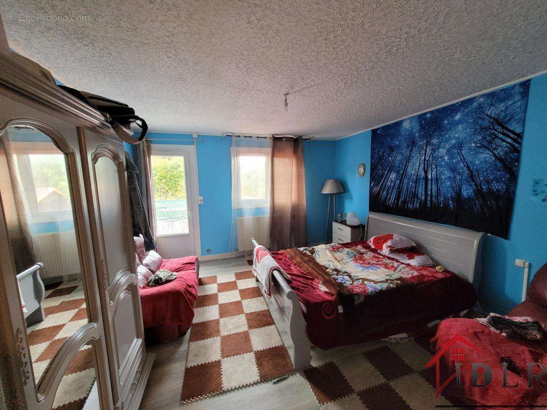 Appartement à WASSY