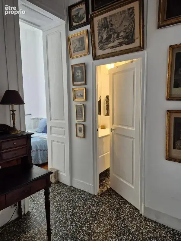 Place Bellecour, appartement d'exception AU CALME - photo 14