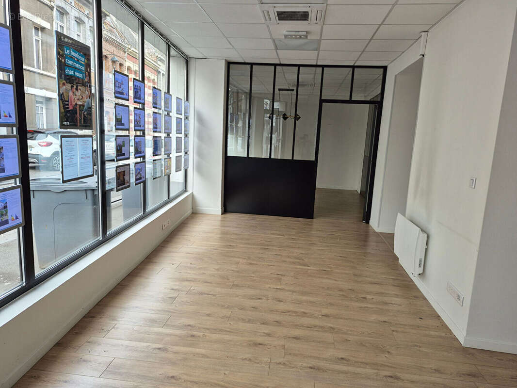 Commerce à CONDE-SUR-L'ESCAUT