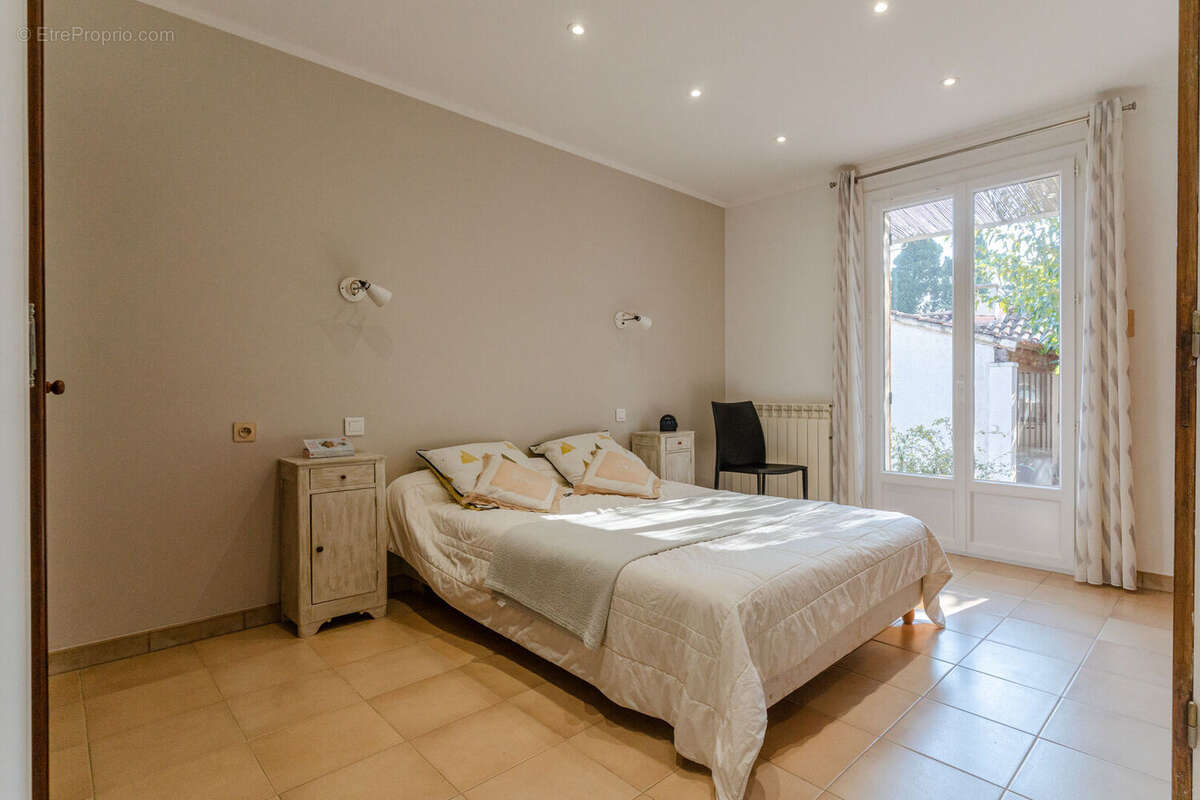 Maison à PLAN-D&#039;ORGON