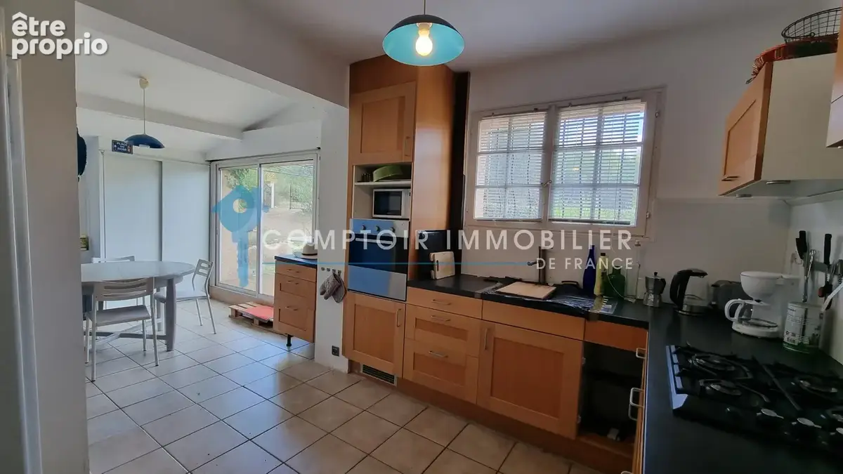 VAR (83) - À VENDRE - FLAYOSC - Coup de cœur pour cette villa provençale 7 pièces - photo 8
