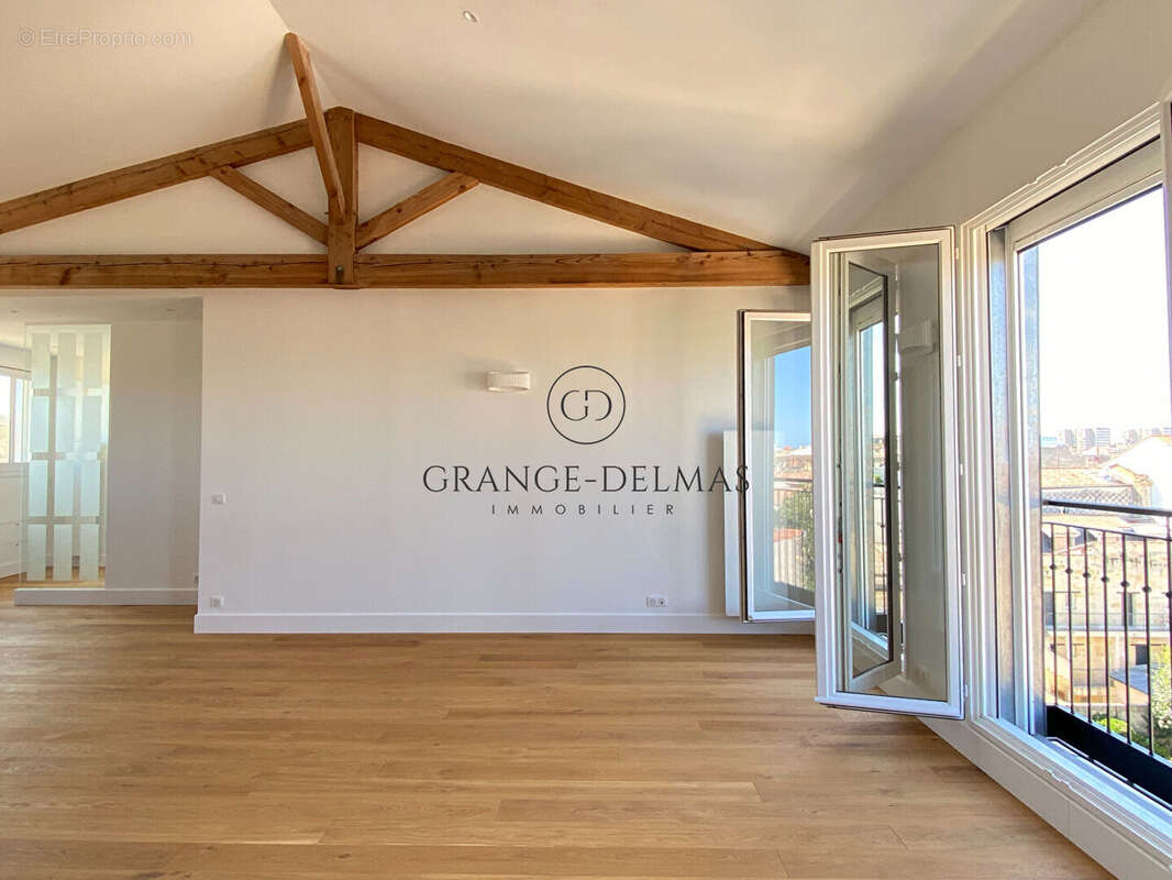 Appartement à BORDEAUX