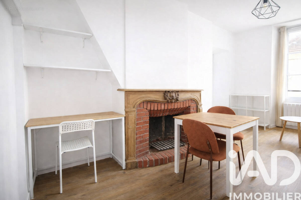 Photo 1 - Appartement à CORBEIL-ESSONNES