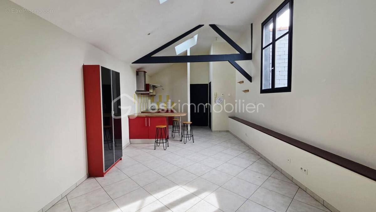Appartement à FOUGERES