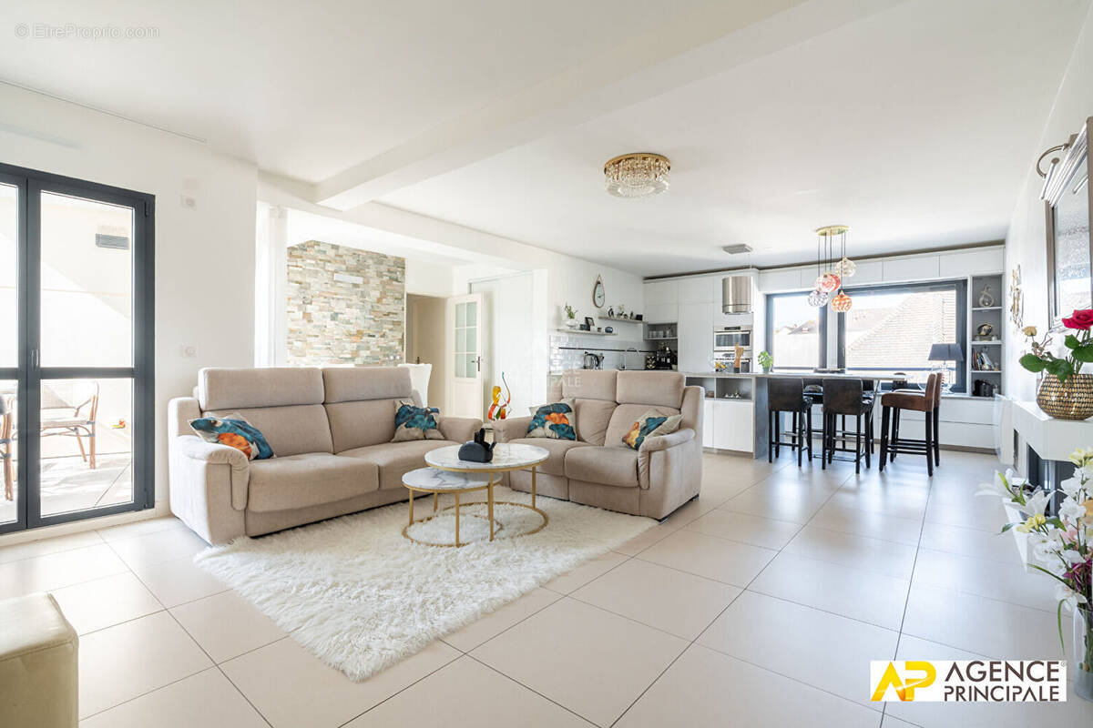Appartement à MAISONS-LAFFITTE