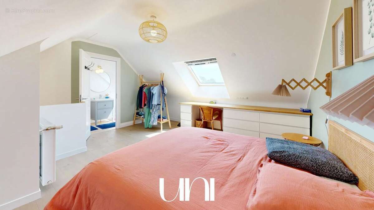 Maison 9 pièces de 224 m2 en cœur de Bourg - Groix - photo 22