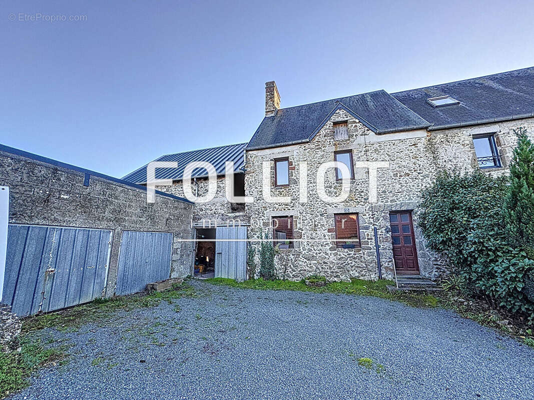 A VENDRE Maison en Pierre Gouville Sur Mer 4 pièces 78 m2 - photo 2