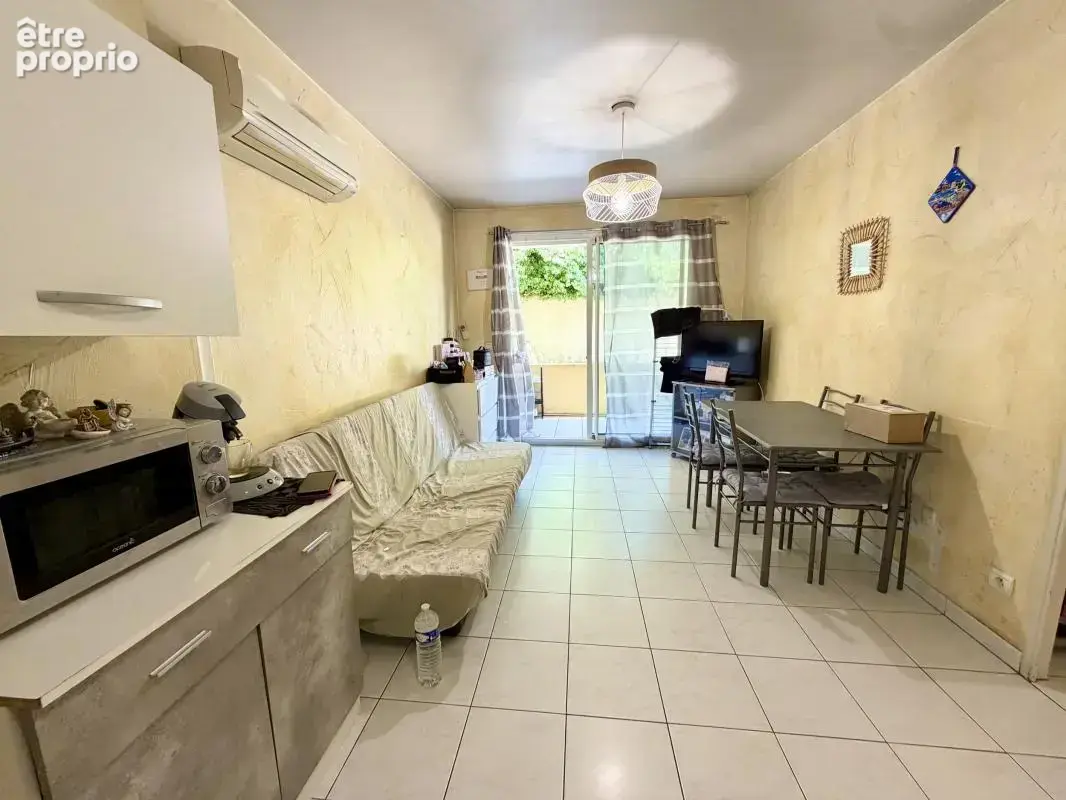 Appartement à MARSEILLE-12E