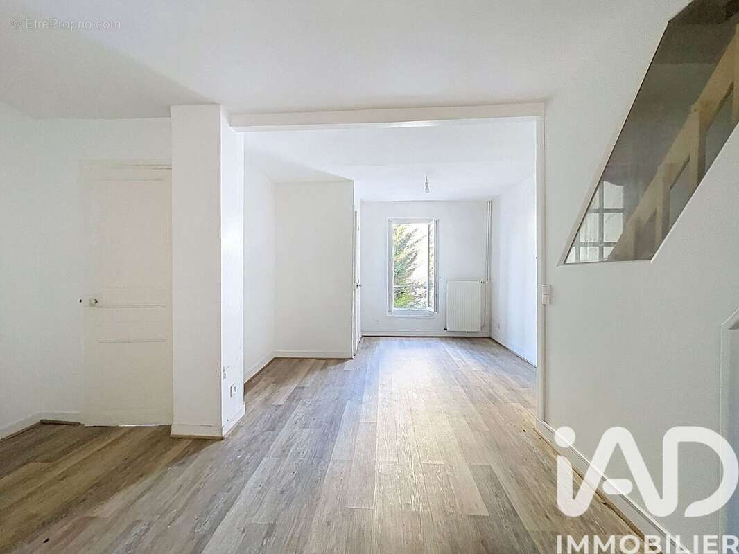 Photo 2 - Maison à SEVRES