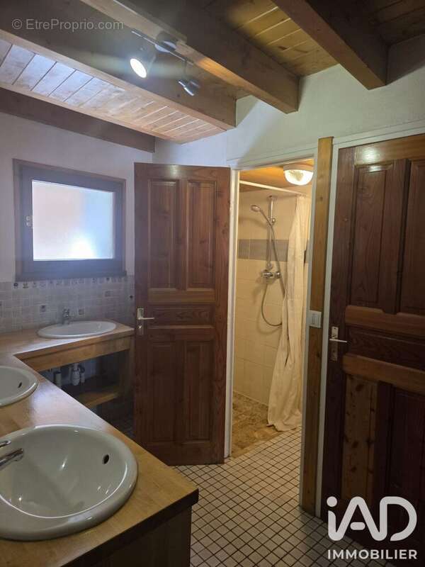Appartement 59 m² à Oz  - photo 8