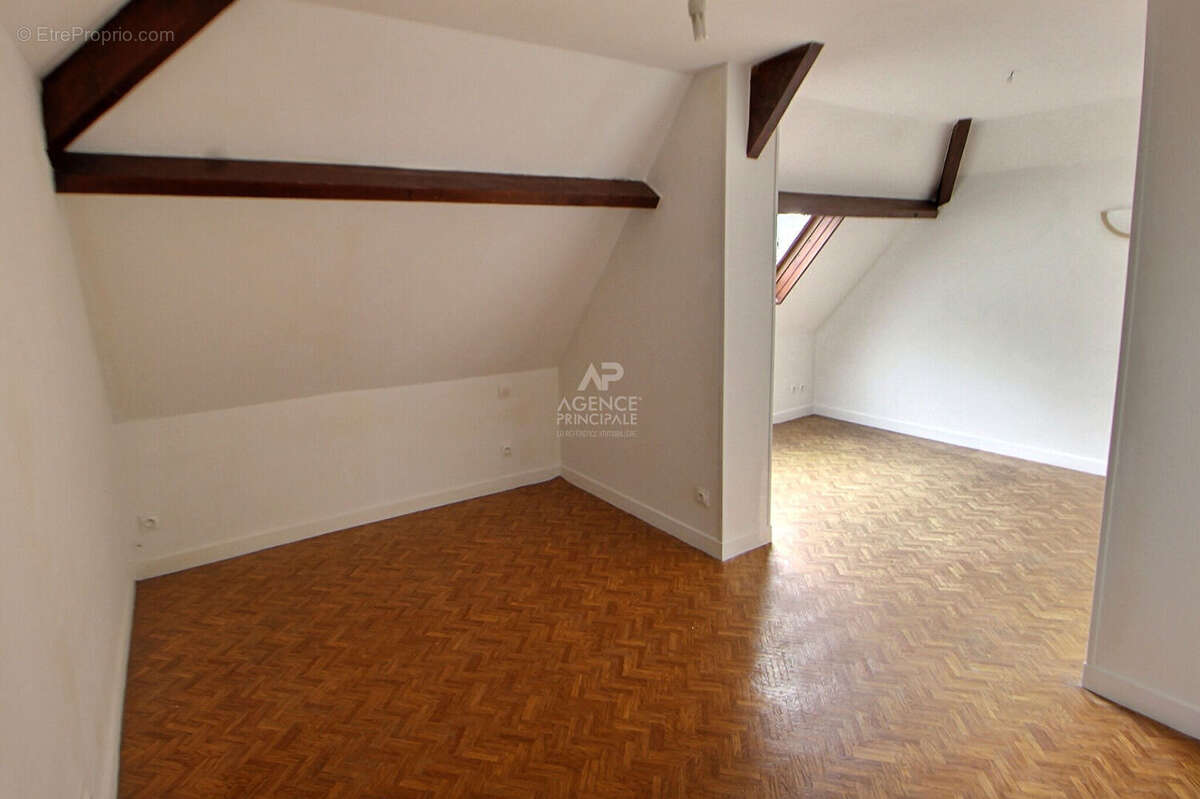 Maison à TRIEL-SUR-SEINE