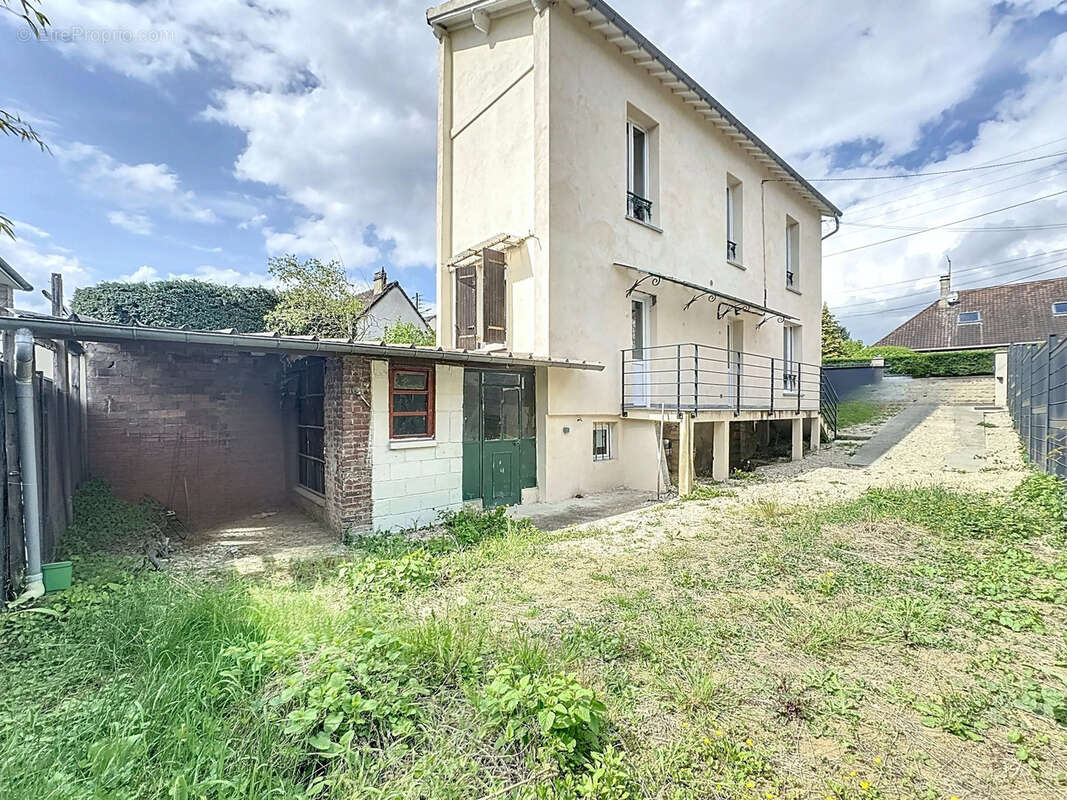 Maison à GROSLAY