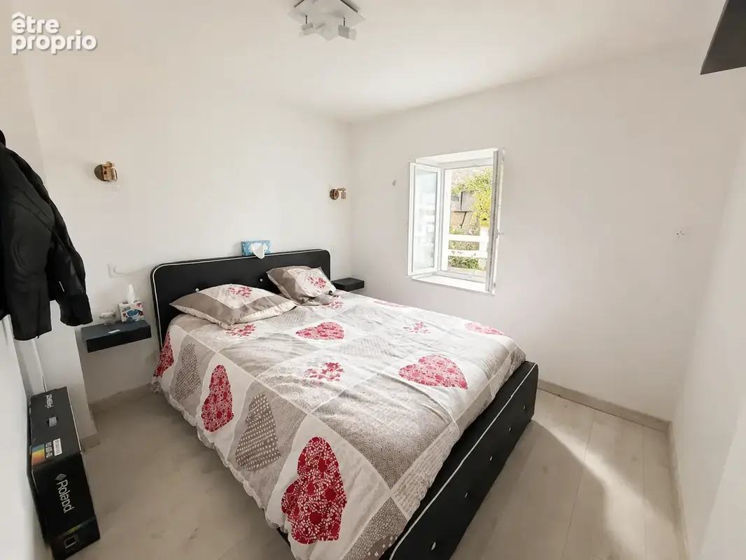 COMBRONDE Charmante maison de village - photo 10