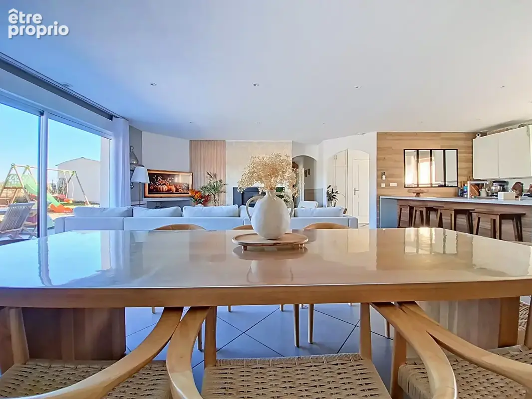 Maison 7 pièces 133 m² à vendre à Chatellerault (86100) - photo 8