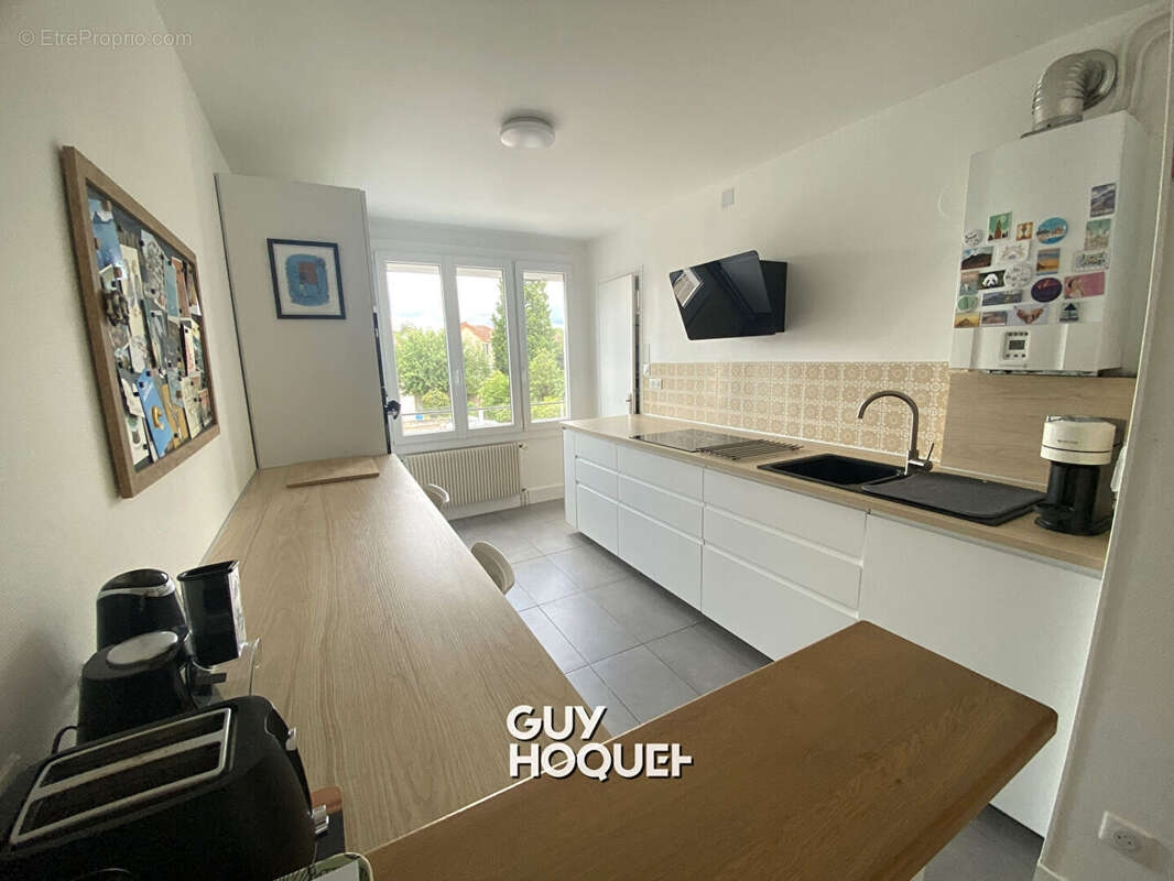 Appartement à PARAY-LE-MONIAL
