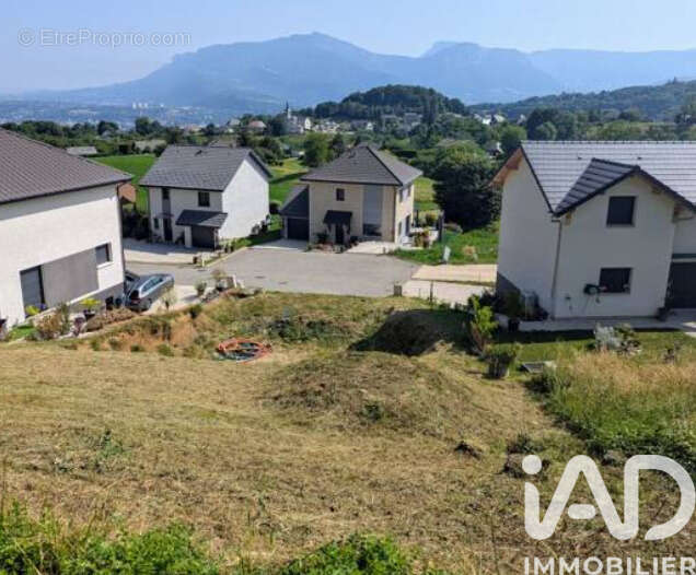 Photo 2 - Terrain à SAINT-CASSIN