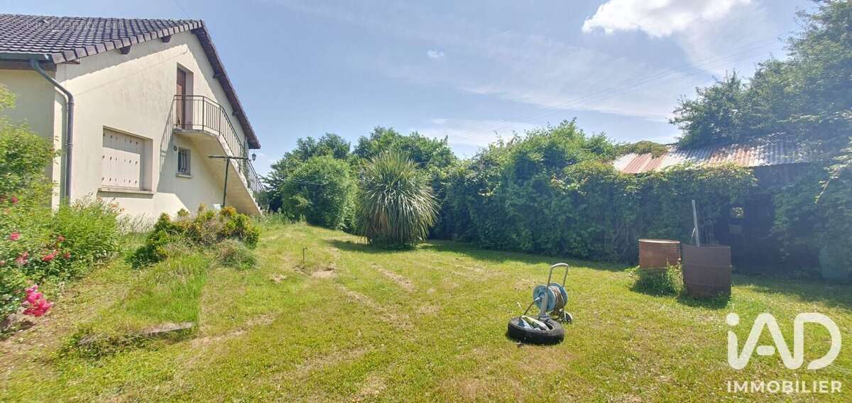 Photo 8 - Maison à BESSE-SUR-BRAYE