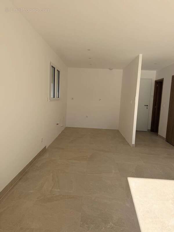 Maison à TOURRETTE-LEVENS