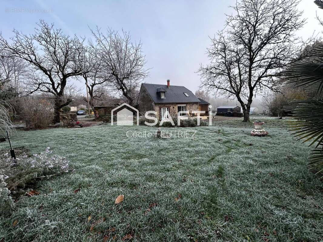 Photo 4 - Maison à SAINT-MERD-DE-LAPLEAU