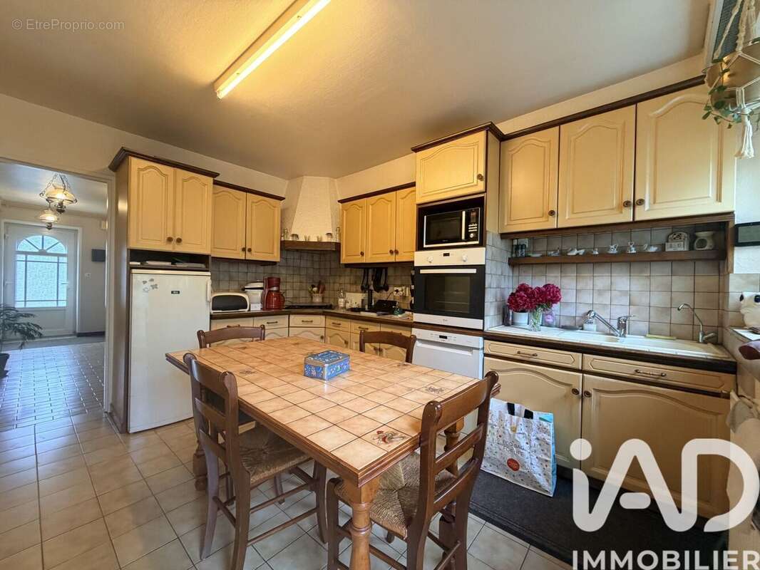 Photo 2 - Maison à SERVIGNY-LES-RAVILLE