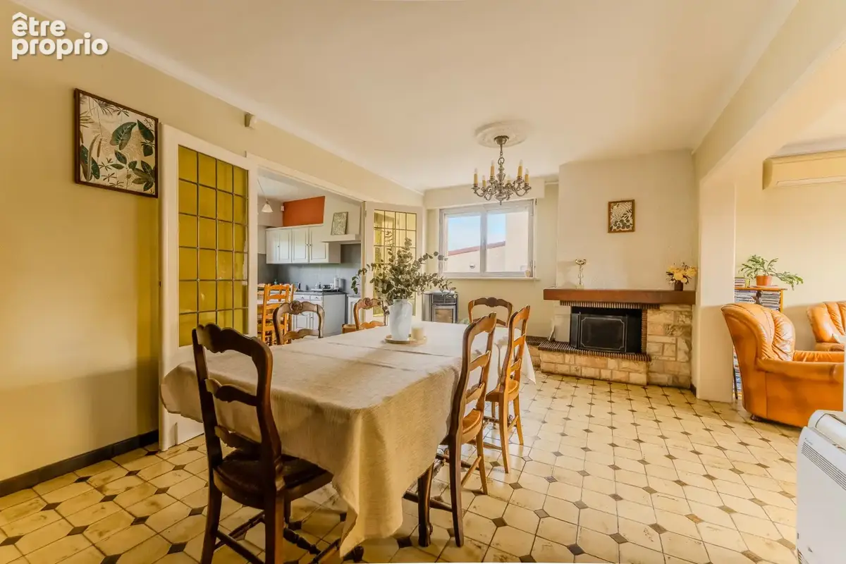 Maison semi-individuelle - beau potentiel ! - photo 5
