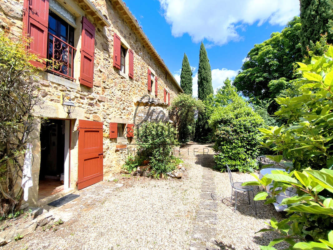 Maison à UZES