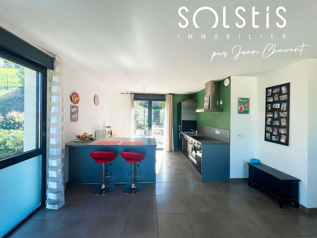 *** bel appartement de 86 m2 avec un extérieur privatif de 231 m2 *** - photo 5