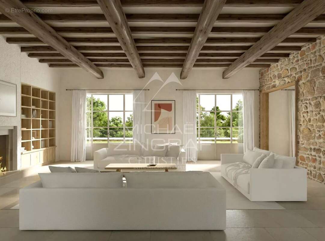 Maison à TOURRETTES