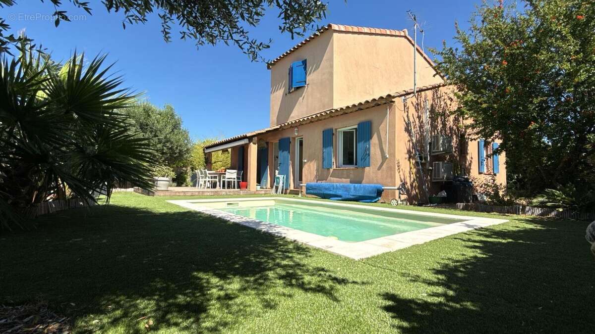 Photo 2 - Maison à OLLIOULES