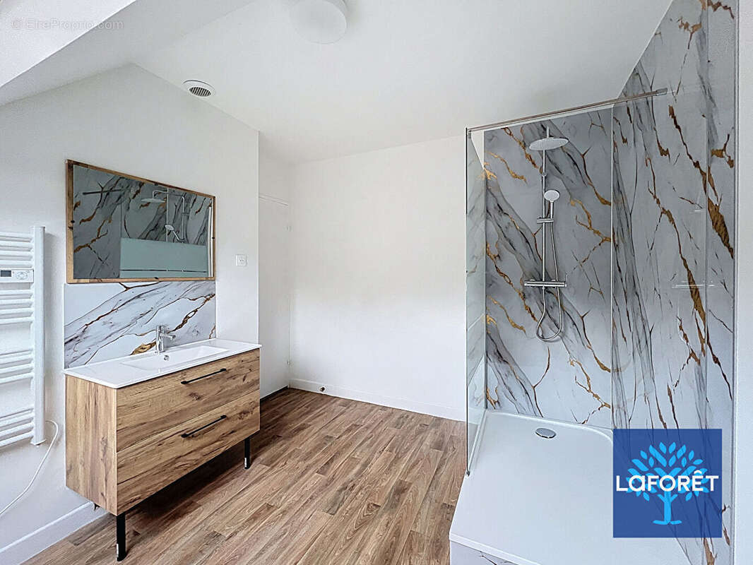 Maison à MALESHERBES