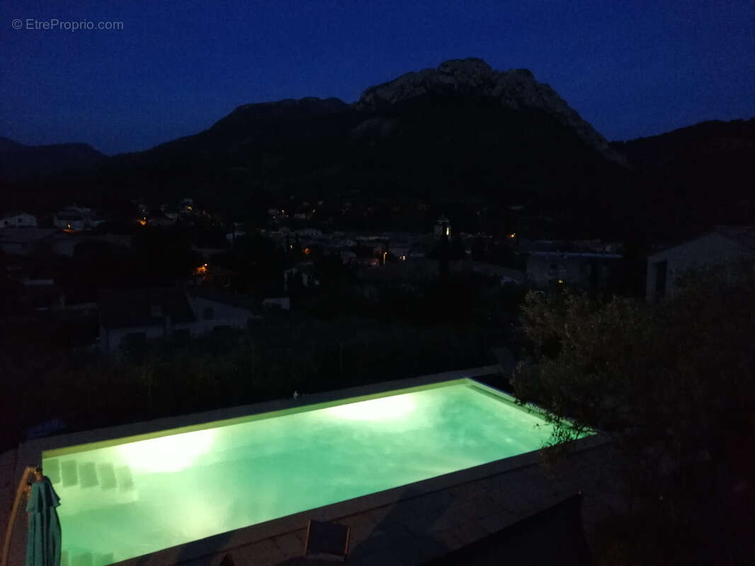 Maison à BUIS-LES-BARONNIES