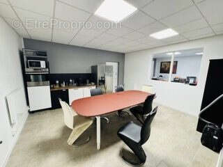 Commerce à ARS-SUR-MOSELLE