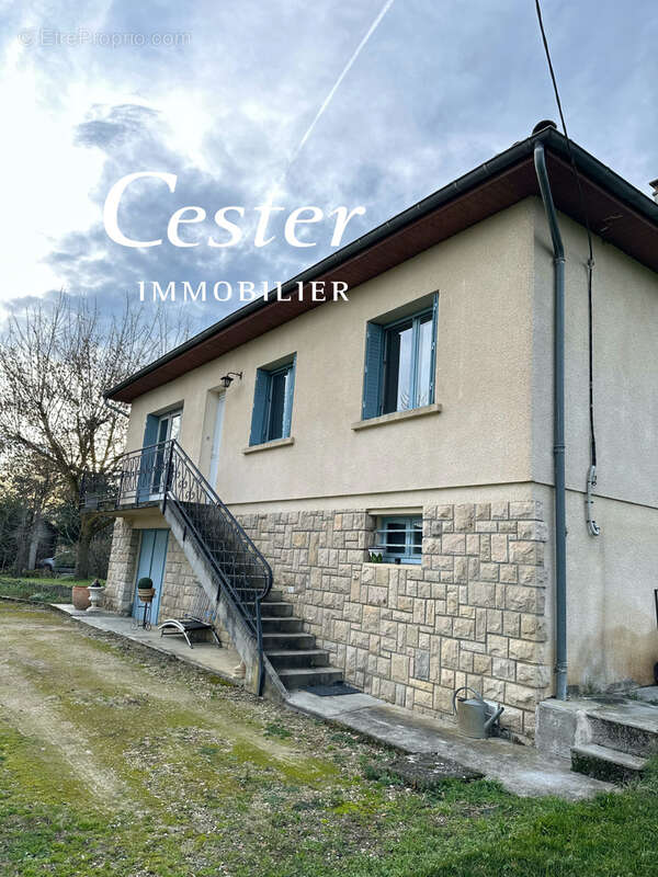 Maison à MAUVEZIN