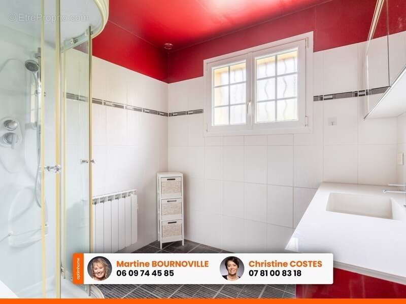 Maison à LA MONNERIE-LE-MONTEL