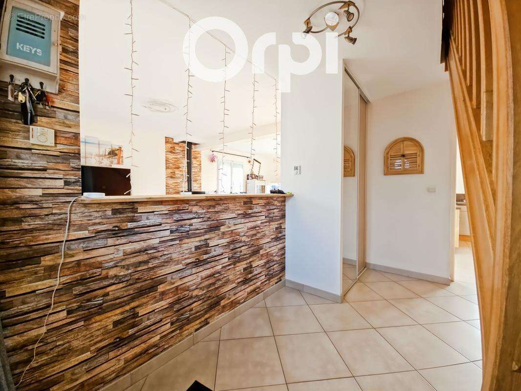 Maison à MOYVILLERS