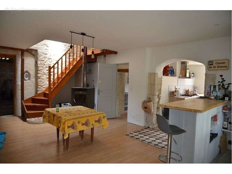 Maison 141 m² à Roynac  - photo 2