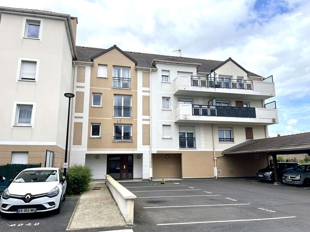 Appartement à PERSAN