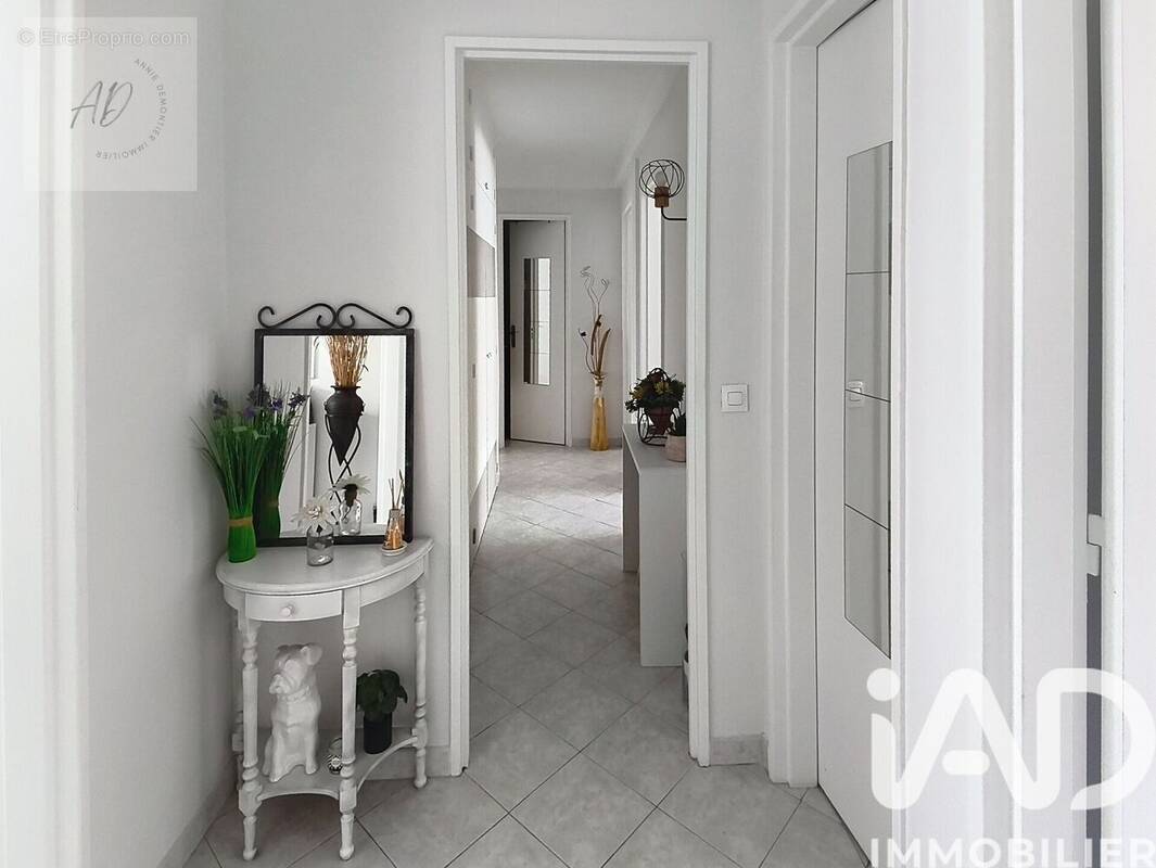 Photo 1 - Appartement à CHOISY-LE-ROI