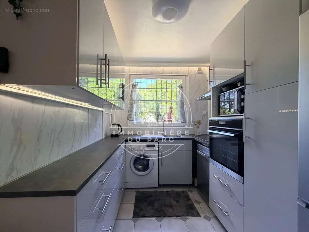 Appartement à LE VESINET